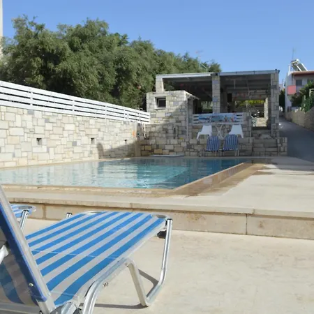 Dom wakacyjny Aquarock With Private Pool Prassás
